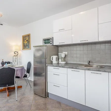 2 Bedroom Lovely In Sveti Vid-Miholjice
